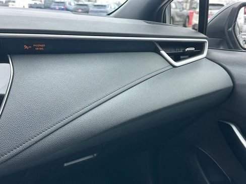 Used 2022 Toyota Corolla XSE image 26