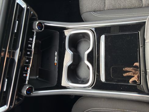 Certified 2024 Chevrolet Traverse LT image 23