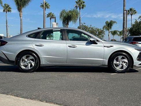 Certified 2026 Hyundai Sonata SE FWD image 3