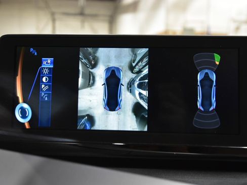 Used 2016 BMW i8 AWD/4WD image 25