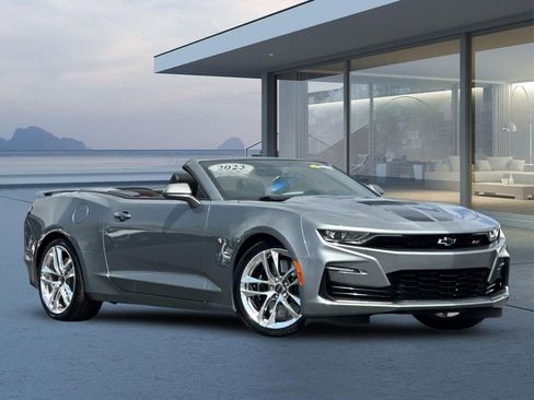 Used 2023 Chevrolet Camaro SS RWD image 2