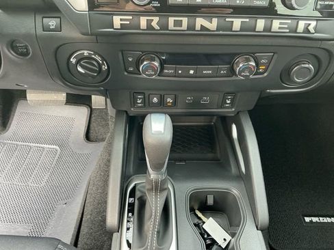 New 2026 Nissan Frontier SV image 12