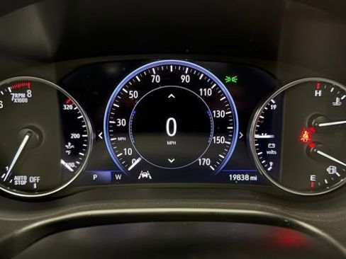 Used 2023 Buick Enclave Premium w/ Experience Buick Package image 38