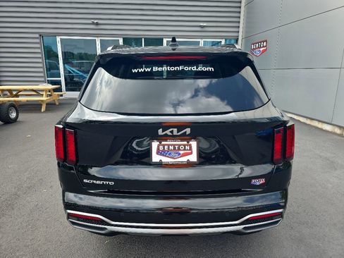 Used 2023 Kia Sorento S w/ Panoramic Sunroof Package FWD image 9