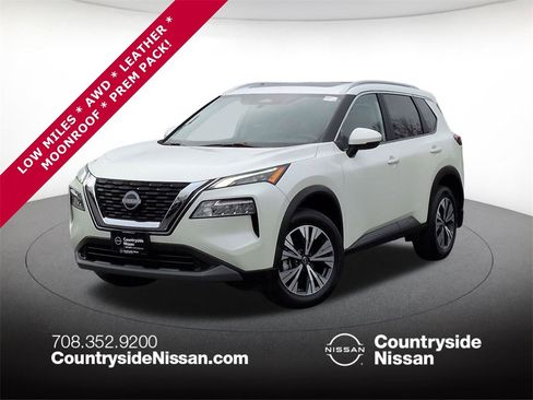 Used 2022 Nissan Rogue SV w/ SV Premium Package image 1