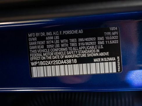 Used 2025 Porsche Cayenne GTS image 37