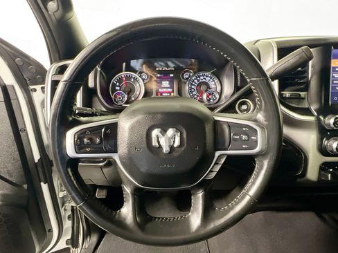 Used 2024 RAM 3500 Big Horn image 17