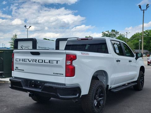 New 2026 Chevrolet Silverado 1500 Custom Trail Boss w/ LPO, Dark Essentials Package AWD/4WD image 5