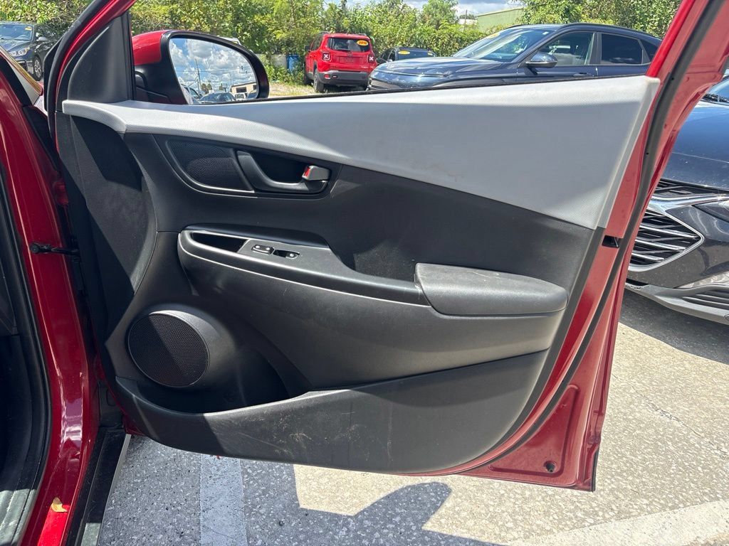 Used 2020 Hyundai Kona SEL AWD/4WD image 19