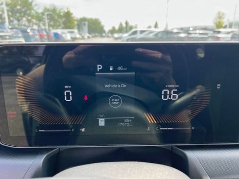 Certified 2025 Kia K4 FWD image 12