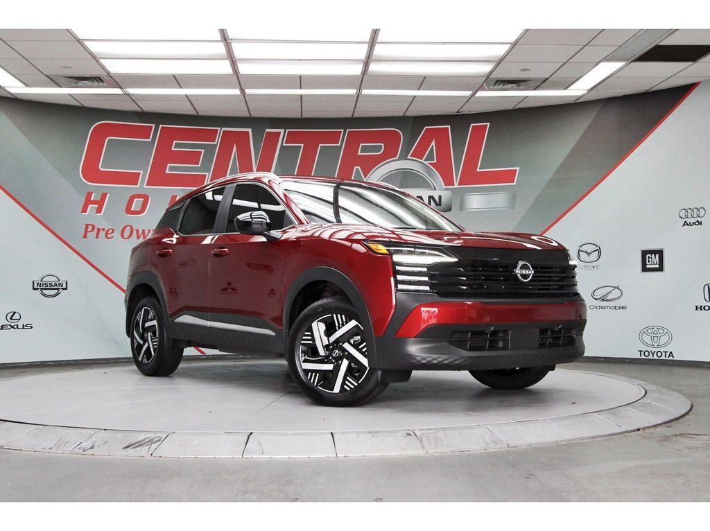Used 2026 Nissan Kicks SV FWD image 1