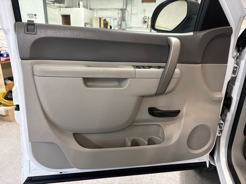 Used 2011 GMC Sierra 1500 SLE w/ Power Tech Package image 26