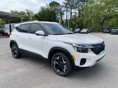 New 2025 Kia Seltos EX w/ EX Sunroof Package