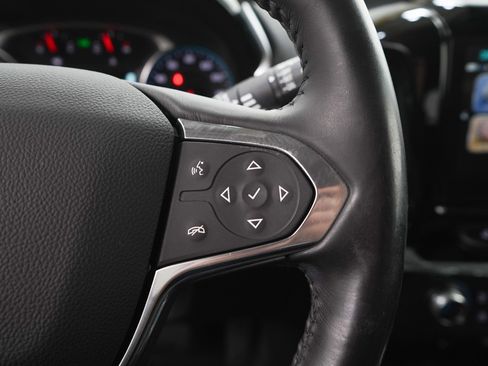 Used 2018 Chevrolet Traverse LT image 19