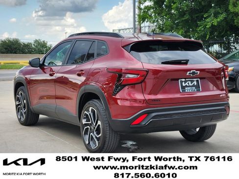 Used 2025 Chevrolet Trax RS w/ Driver Confidence Package FWD image 6