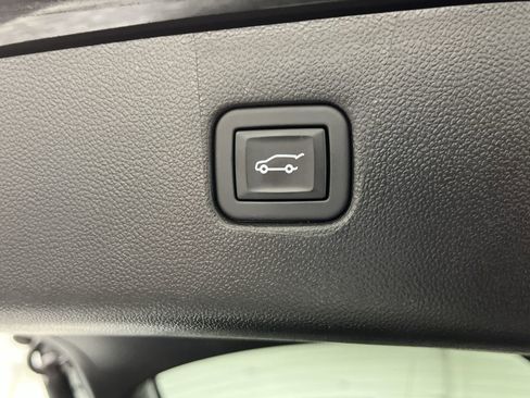 Certified 2024 Chevrolet Blazer LT w/ Convenience Package image 32