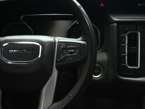 Used 2021 GMC Yukon Denali w/ Denali Premium Package RWD image 43
