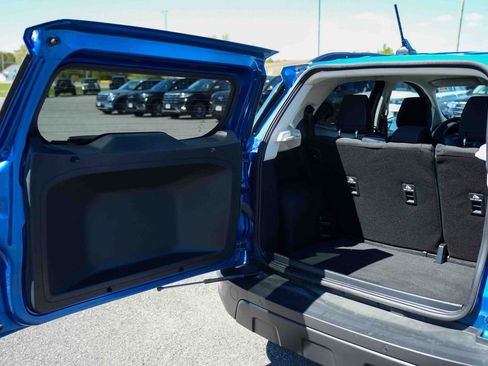Used 2022 Ford EcoSport SE AWD/4WD image 11