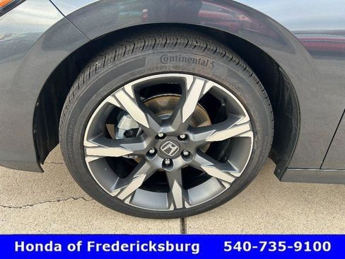 Certified 2025 Honda Civic Sport Touring image 38