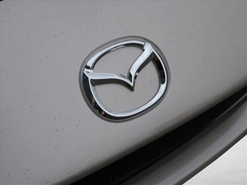 Used 2022 MAZDA MX-5 Miata RF Grand Touring RWD image 29