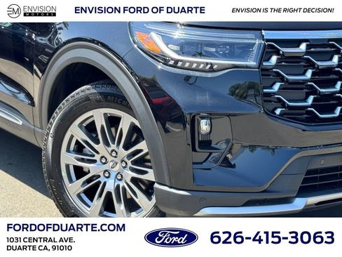 New 2025 Ford Explorer Platinum image 4