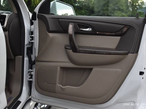 Used 2016 GMC Acadia Denali AWD/4WD image 9