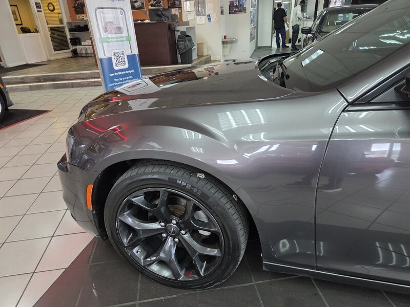 Used 2023 Chrysler 300 S RWD image 44