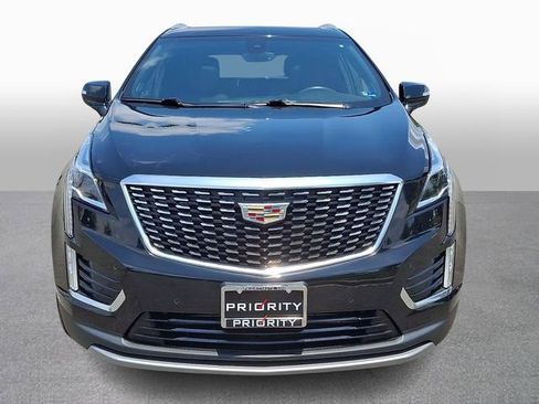 Used 2023 Cadillac XT5 Premium Luxury AWD/4WD image 2