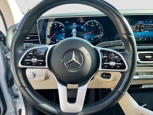 Used 2021 Mercedes-Benz GLE 350 4MATIC image 11