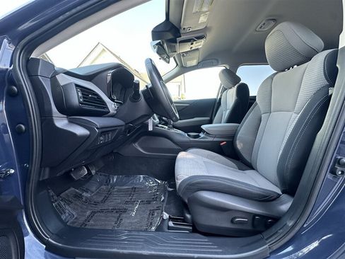 Used 2025 Subaru Outback Premium AWD/4WD image 49