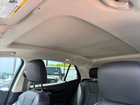 Used 2021 Buick Envision Essence AWD/4WD image 36