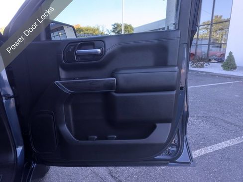 Used 2021 Chevrolet Silverado 1500 LTZ w/ Z71 Off-Road Package AWD/4WD image 35