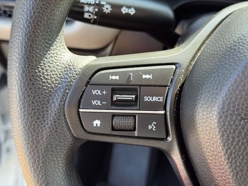 Certified 2024 Honda HR-V LX image 18