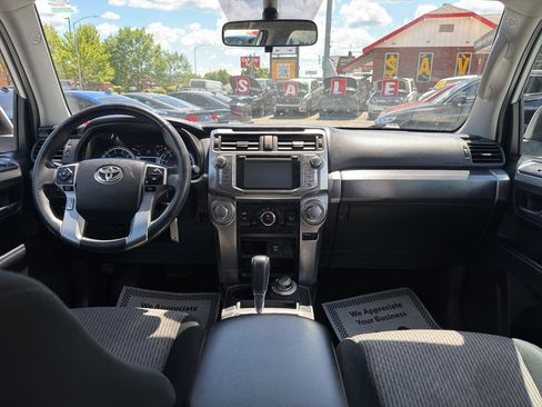 Used 2019 Toyota 4Runner SR5 AWD/4WD image 24