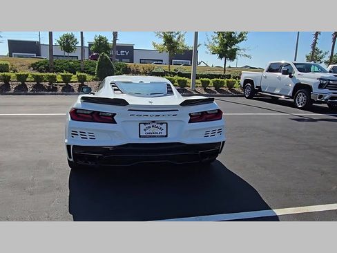 New 2025 Chevrolet Corvette E-Ray w/ ZER Performance Package image 26