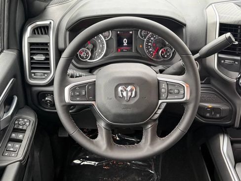 New 2026 RAM 2500 Big Horn AWD/4WD image 37