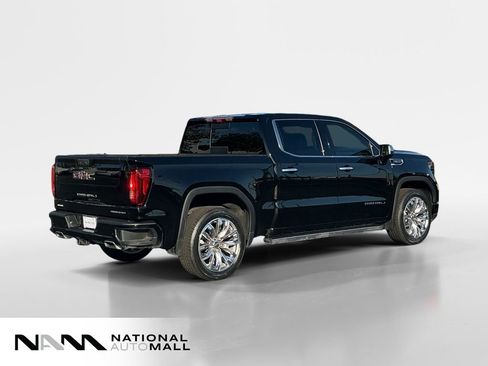 Used 2022 GMC Sierra 1500 Denali w/ Denali Reserve Package image 5