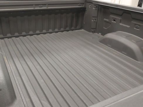 Used 2024 Chevrolet Silverado 2500 Custom w/ Custom Convenience Package AWD/4WD image 27
