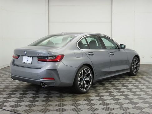 New 2026 BMW 330i Sedan w/ Convenience Package image 5