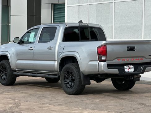 Certified 2022 Toyota Tacoma SR image 7