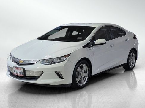 Used 2017 Chevrolet Volt LT w/ Comfort Package FWD image 3