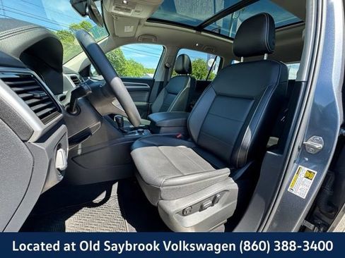 Certified 2023 Volkswagen Atlas SE w/ Panoramic Sunroof Package AWD/4WD image 35
