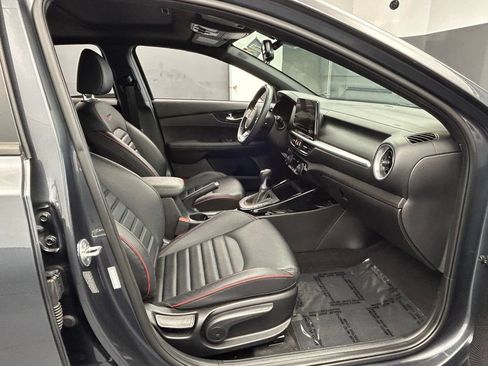 Used 2023 Kia Forte GT FWD image 12