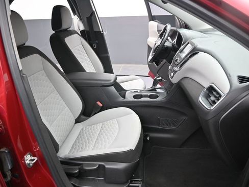 Used 2018 Chevrolet Equinox LT FWD image 29