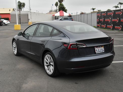 Used 2021 Tesla Model 3 Standard Range Plus image 6