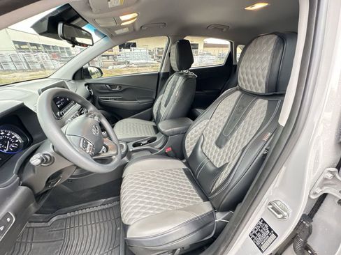 Used 2023 Hyundai Kona SEL w/ Cargo Package AWD/4WD image 18