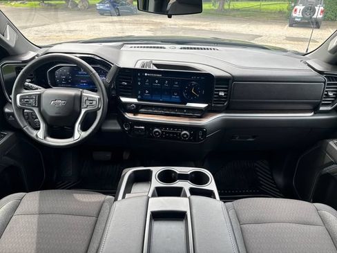 Used 2026 Chevrolet Silverado 1500 RST AWD/4WD image 35