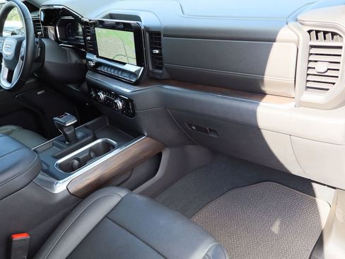 Certified 2023 GMC Sierra 1500 SLT w/ SLT Premium Package image 30