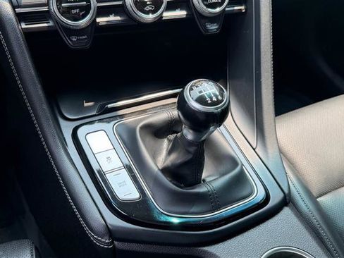 Used 2020 Genesis G70 2.0T Sport RWD image 38