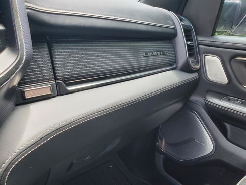 Used 2020 RAM 1500 Limited AWD/4WD image 18